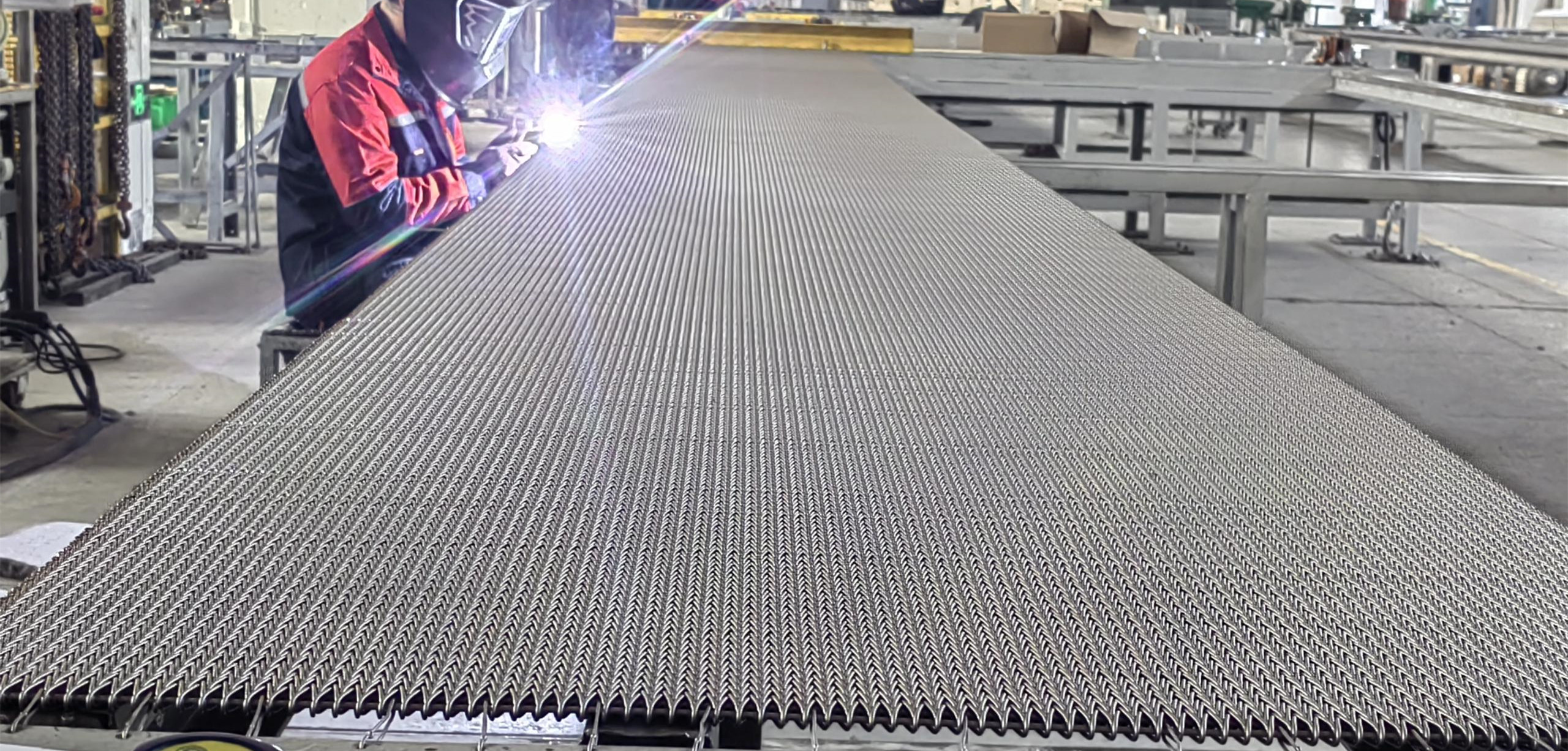 污泥設備【烘干機網帶】的使用優點在哪?