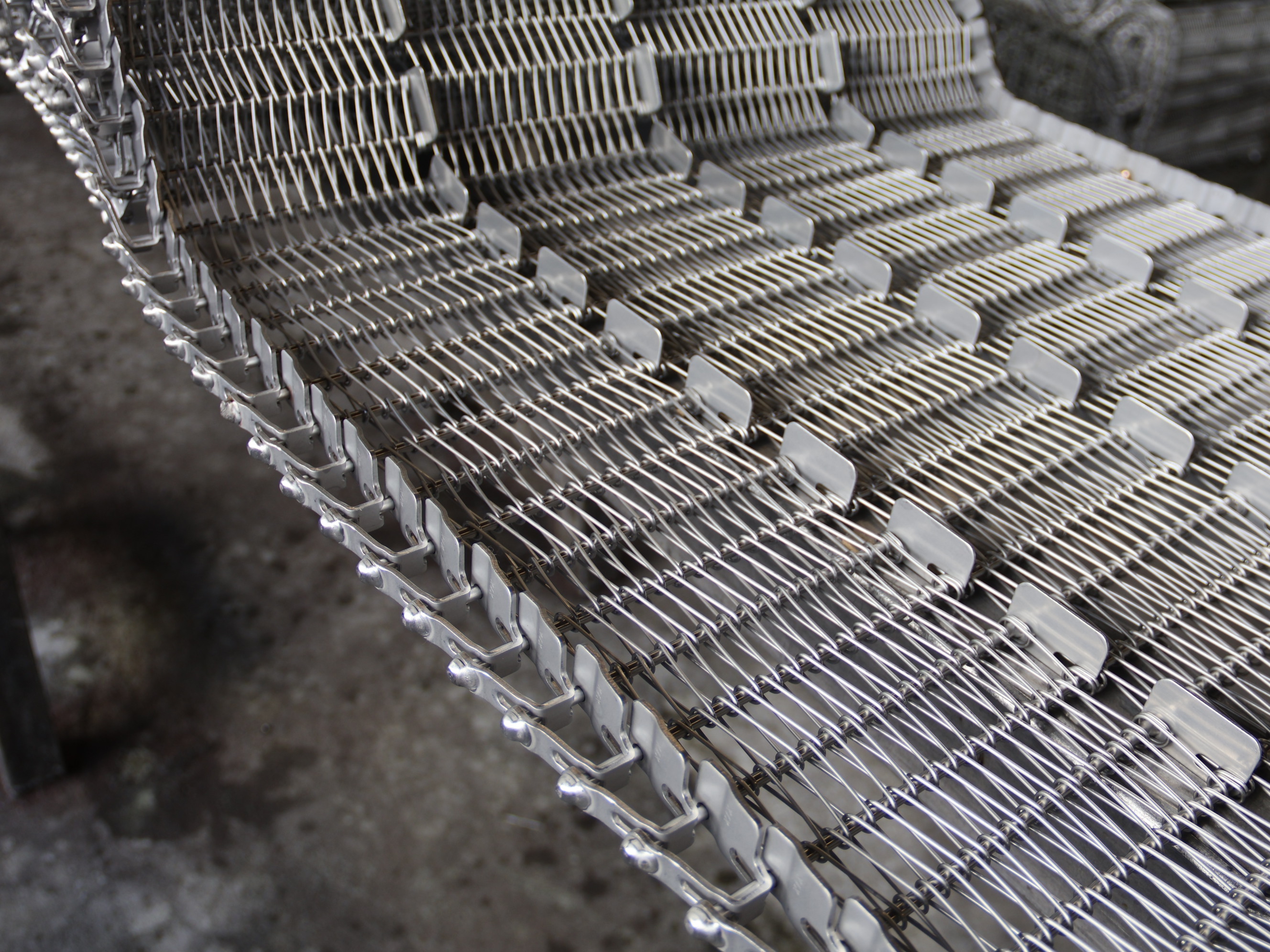 4排區(qū)分的螺旋塔金屬網(wǎng)帶 4排區(qū)分的螺旋塔金屬網(wǎng)帶